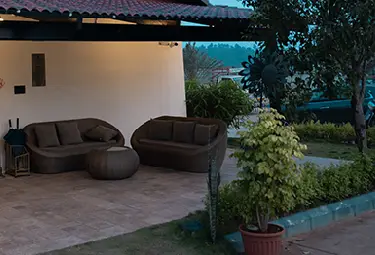 Lake Valley Resort